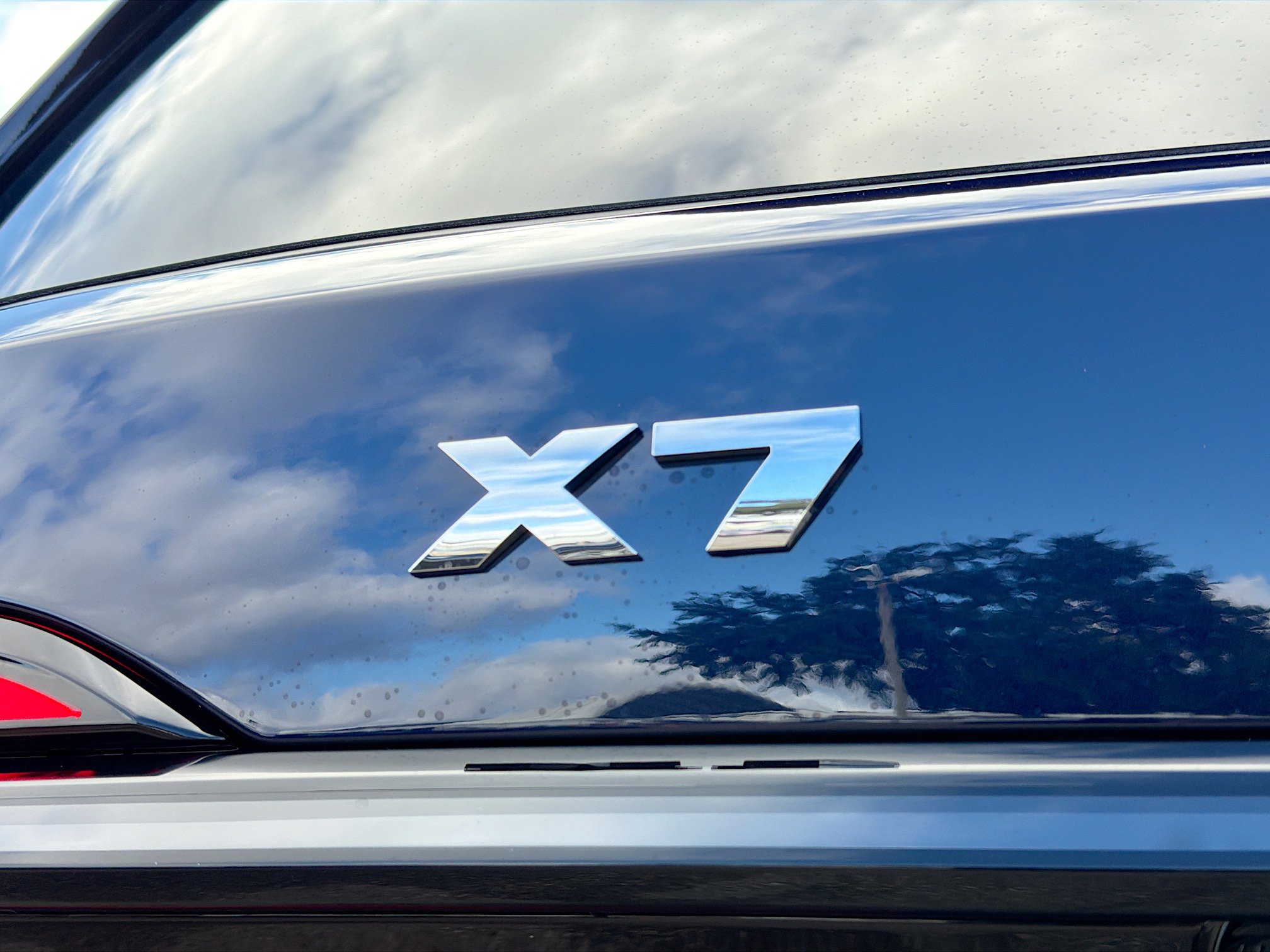 New 2026 BMW X7 M60i image 11