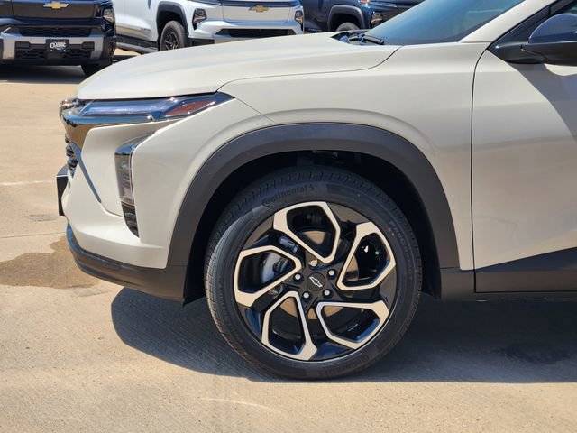 New 2026 Chevrolet Trax RS w/ Driver Confidence Package image 8