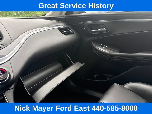 Used 2017 Chevrolet Impala LT w/ Convenience Package FWD image 19