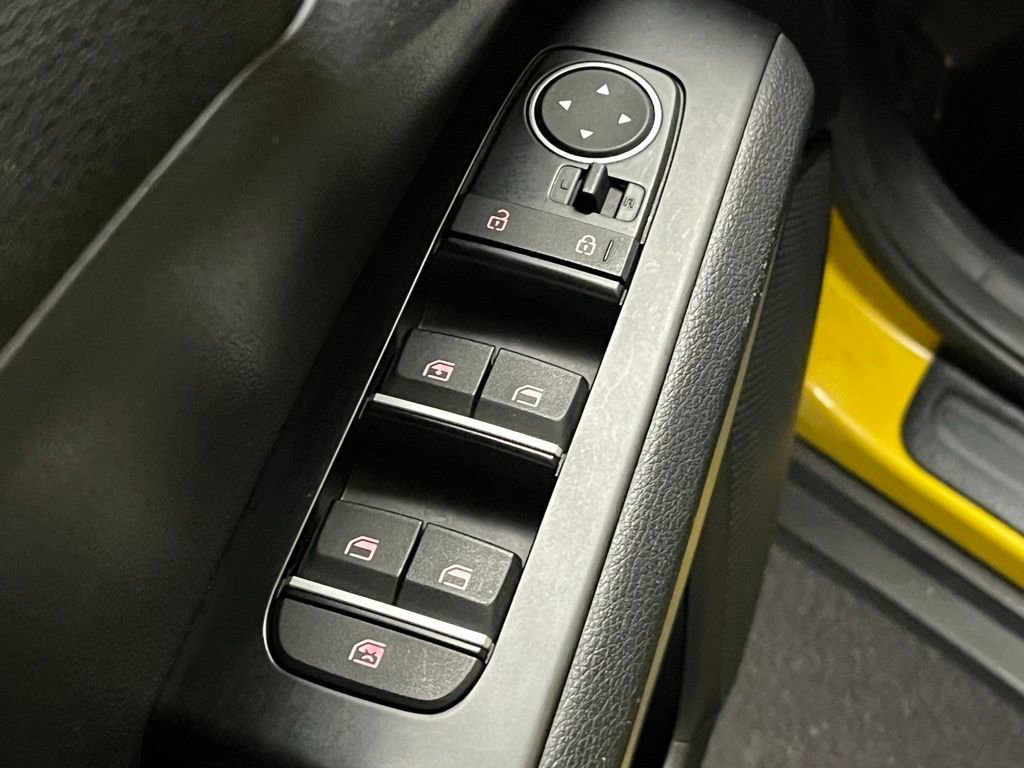 Used 2020 Kia Soul LX image 13