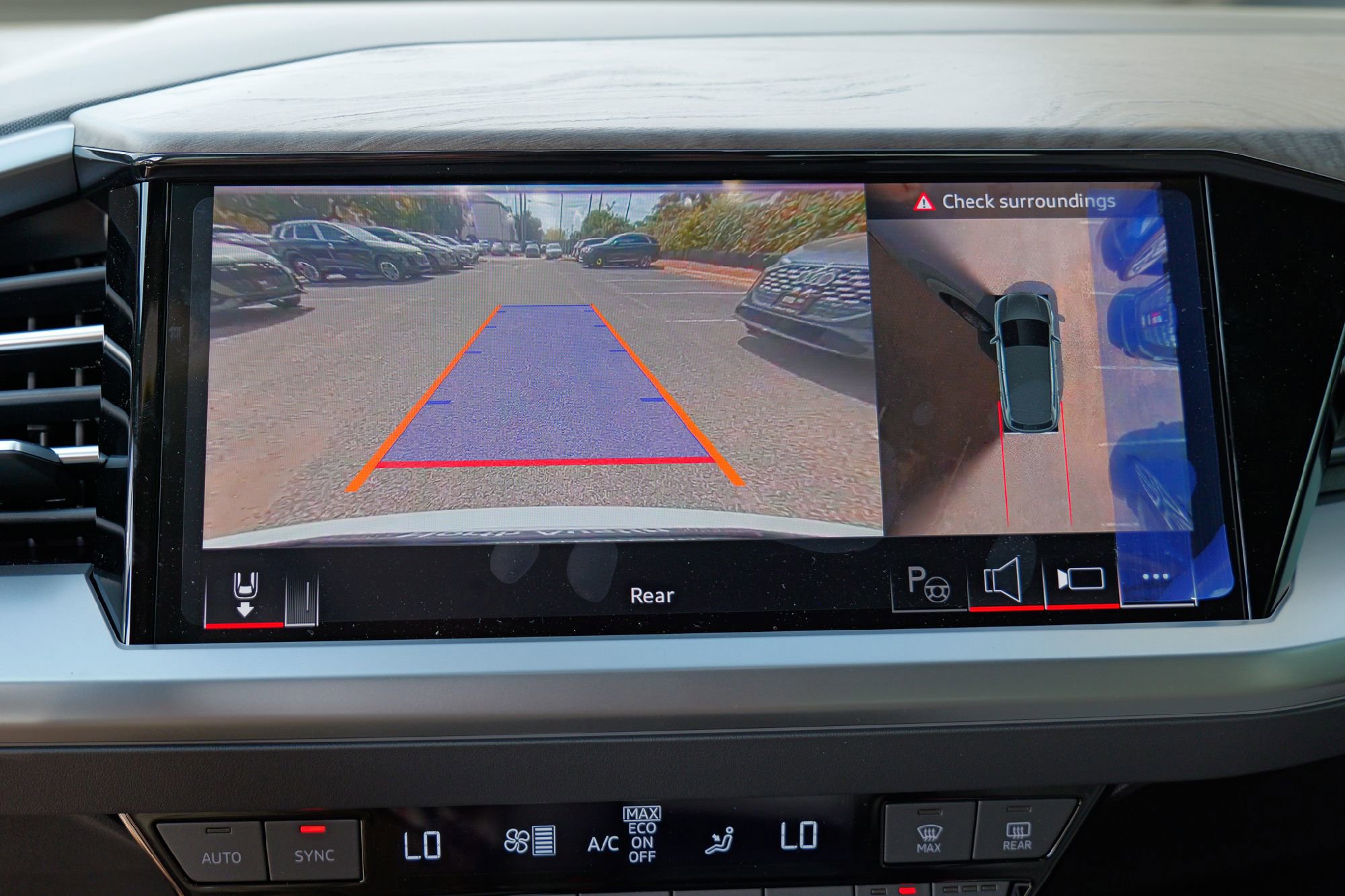 New 2026 Audi Q4 e-tron Premium Plus image 16