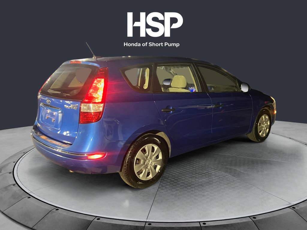 Used 2010 Hyundai Elantra GLS image 5