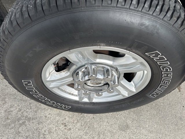 Used 2017 Ford F250 XLT w/ Snow Plow Prep Package image 18