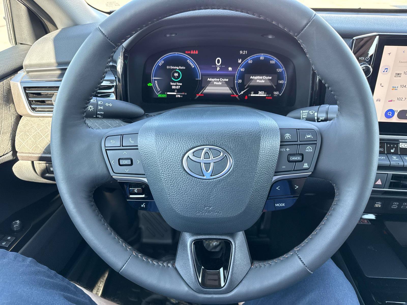 Used 2026 Toyota Camry XLE FWD image 26