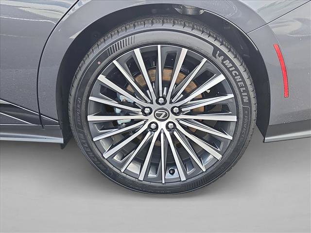 New 2026 Lexus ES 350e FWD image 10