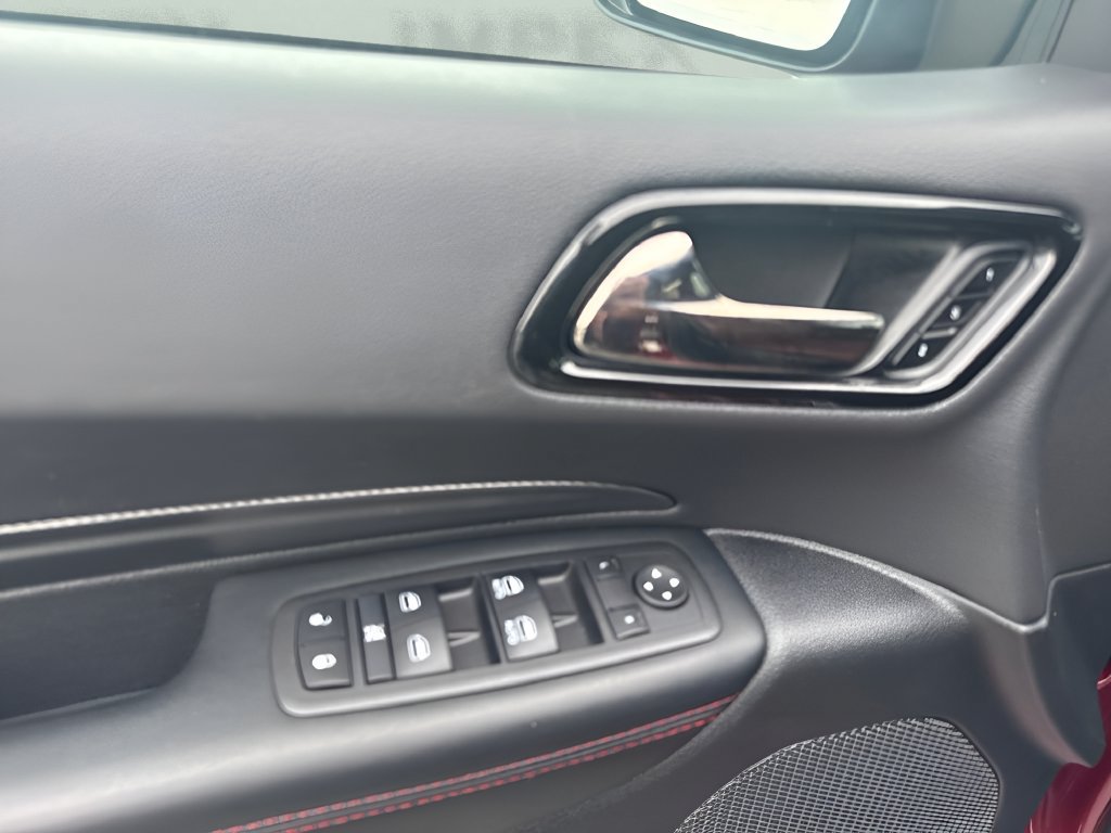 Used 2025 Dodge Durango GT AWD/4WD image 26