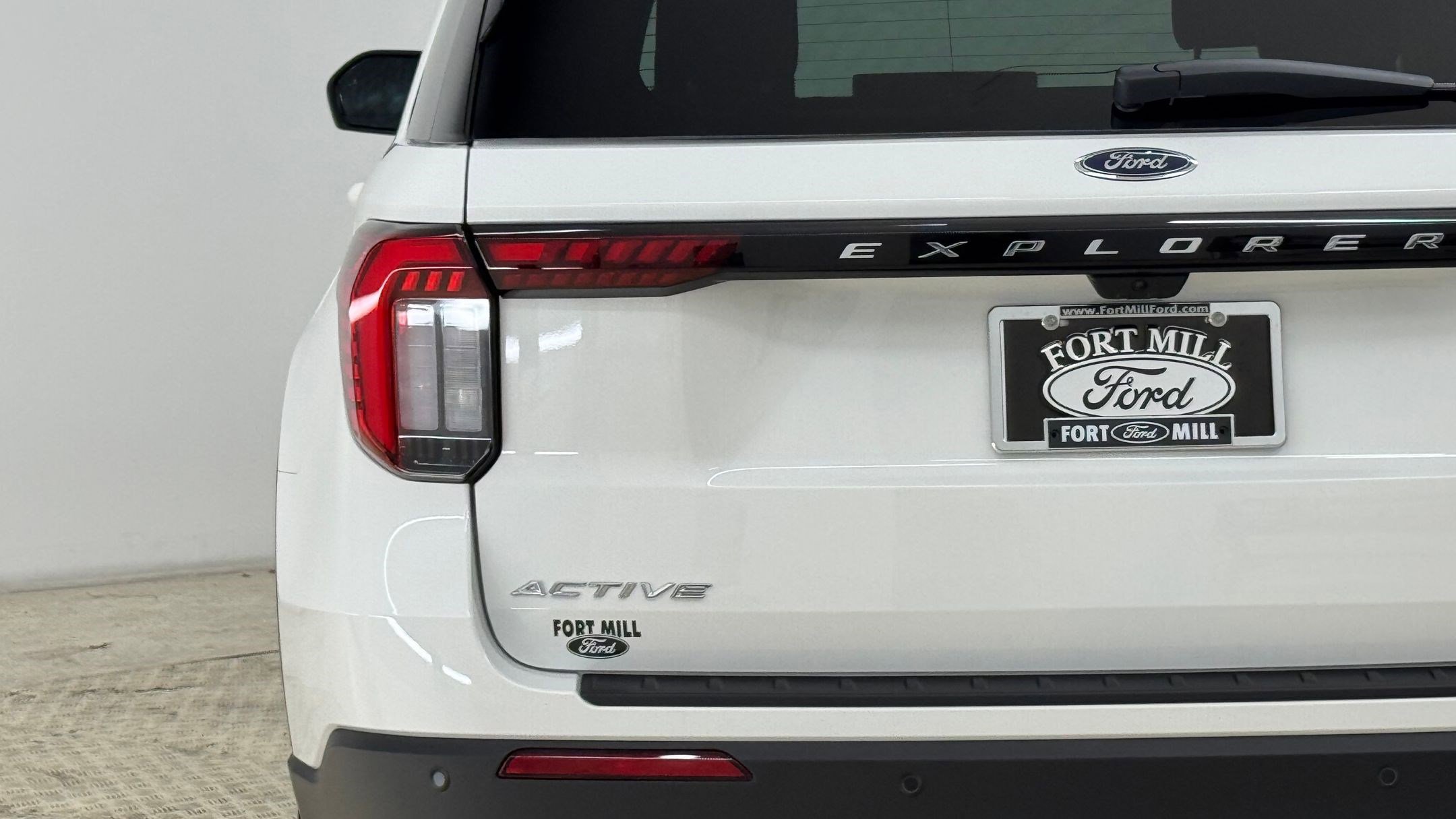 New 2026 Ford Explorer Active image 12