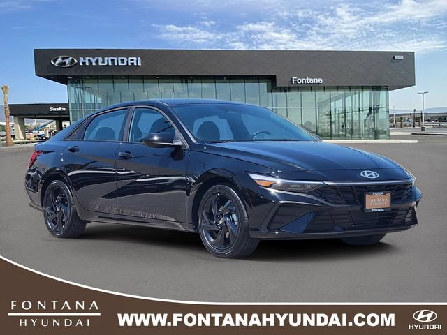 New 2026 Hyundai Elantra SEL Sport FWD image 1
