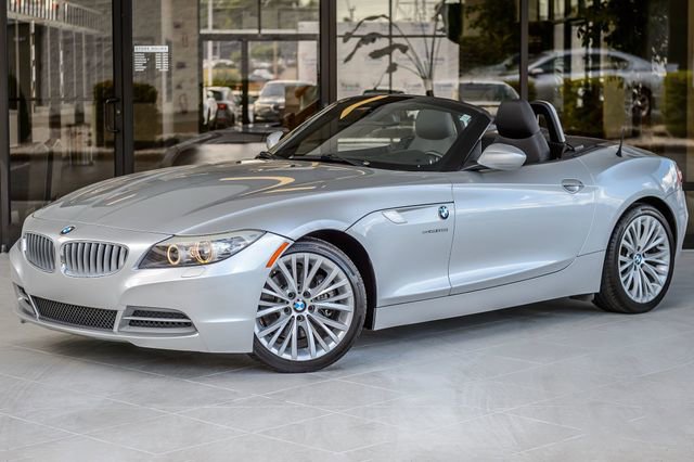 Used 2009 BMW Z4 sDrive35i image 2