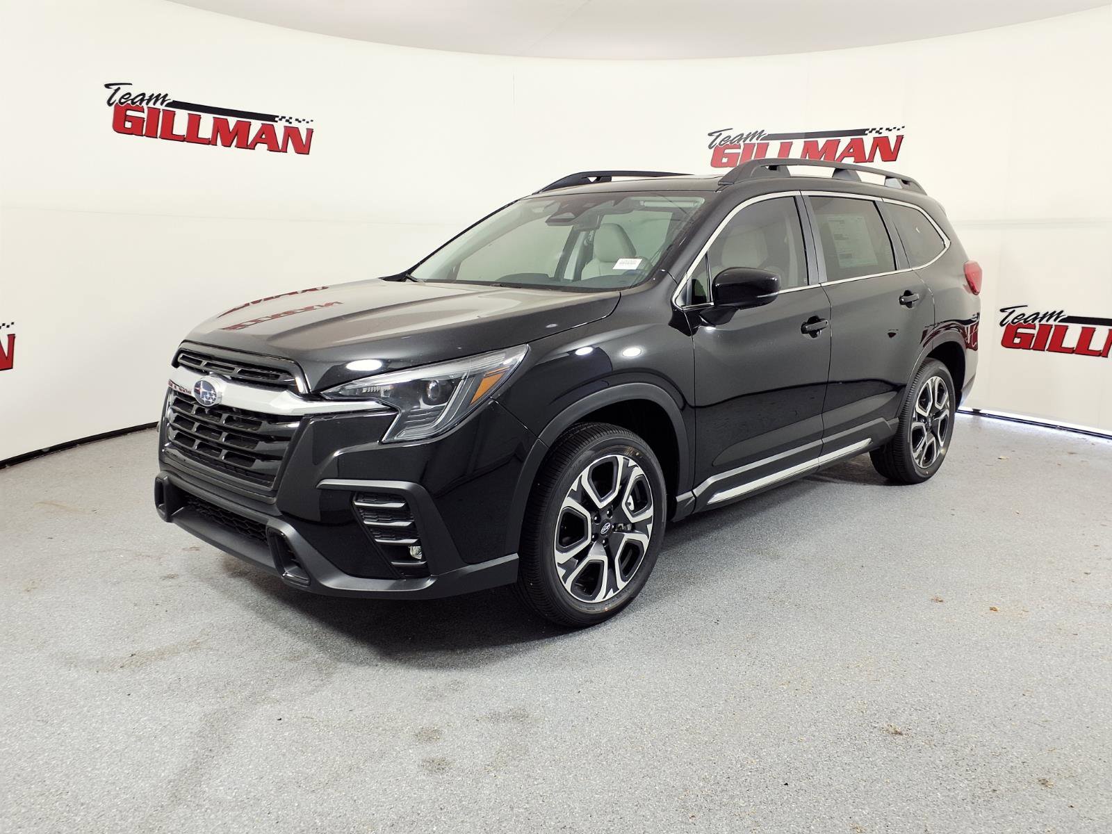 New 2026 Subaru Ascent Limited image 3