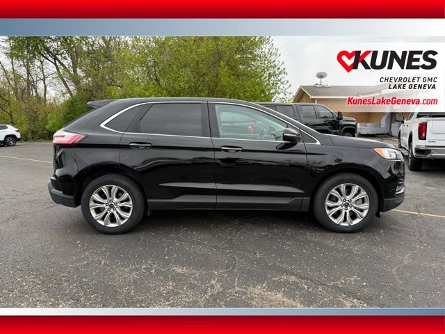 Used 2022 Ford Edge Titanium AWD/4WD image 3