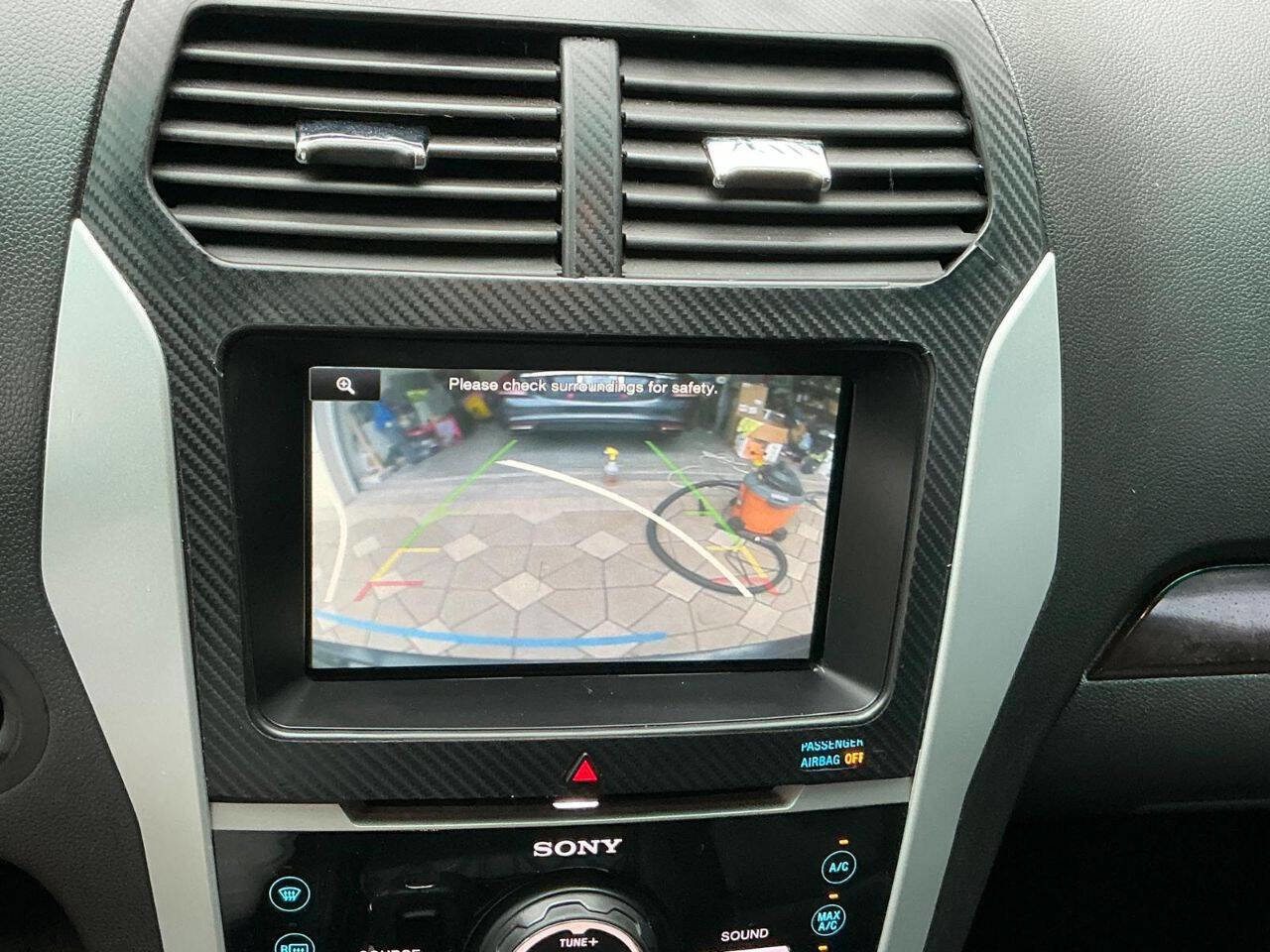 Used 2014 Ford Explorer Limited w/ Equipment Group 301A image 15