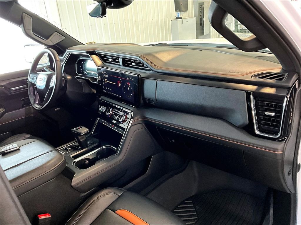Used 2023 GMC Sierra 1500 AT4 w/ AT4 Premium Package image 14