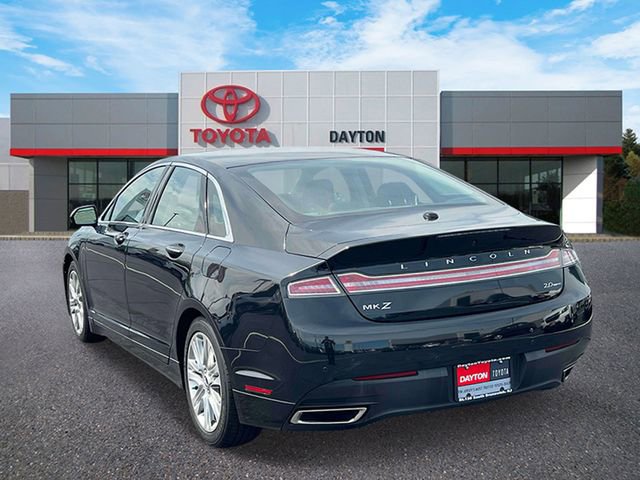 Used 2013 Lincoln MKZ FWD image 4