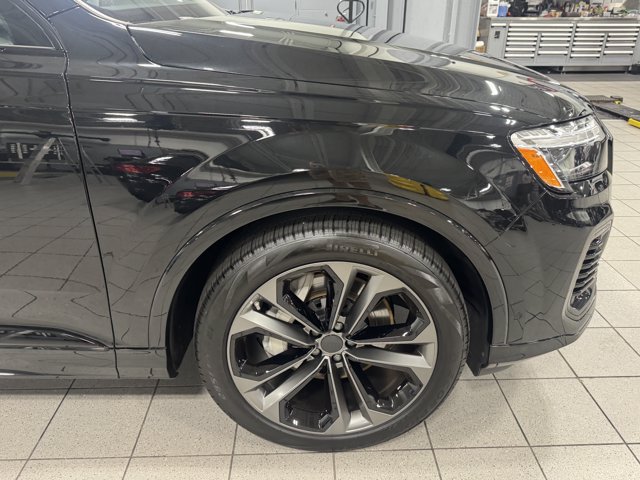 Used 2026 Audi Q7 3.0T Premium Plus w/ Premium Plus Package AWD/4WD image 9