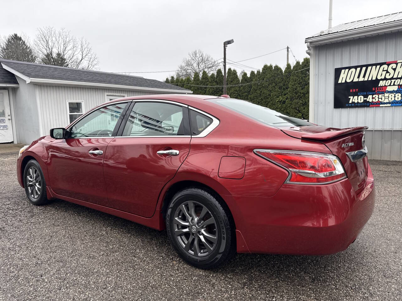 Used 2015 Nissan Altima 2.5 S w/ Sport Value Package image 2