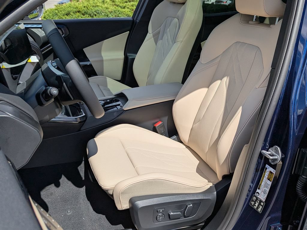 New 2026 BMW X3 xDrive30i w/ Premium Package AWD/4WD image 13