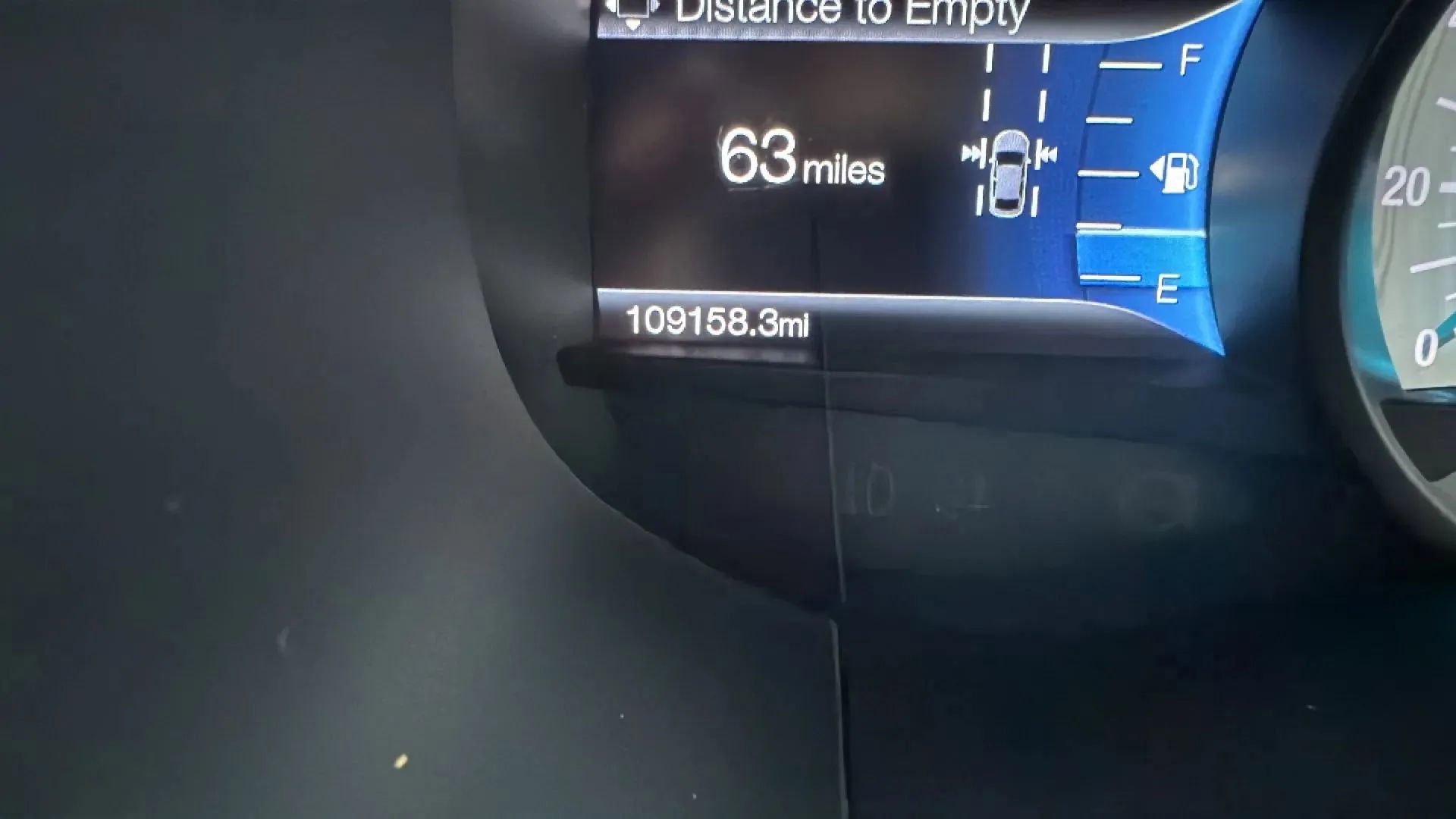 Used 2015 Ford Edge Titanium w/ Equipment Group 302A image 17