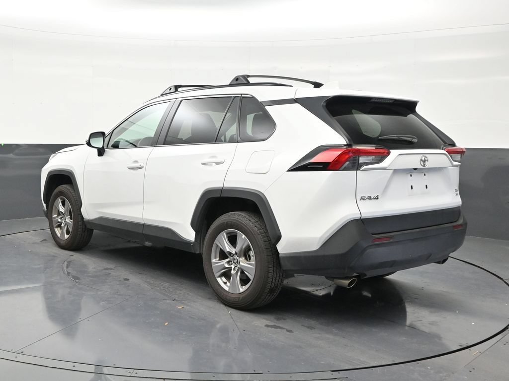 Used 2025 Toyota RAV4 XLE w/ Convenience Package AWD/4WD image 3
