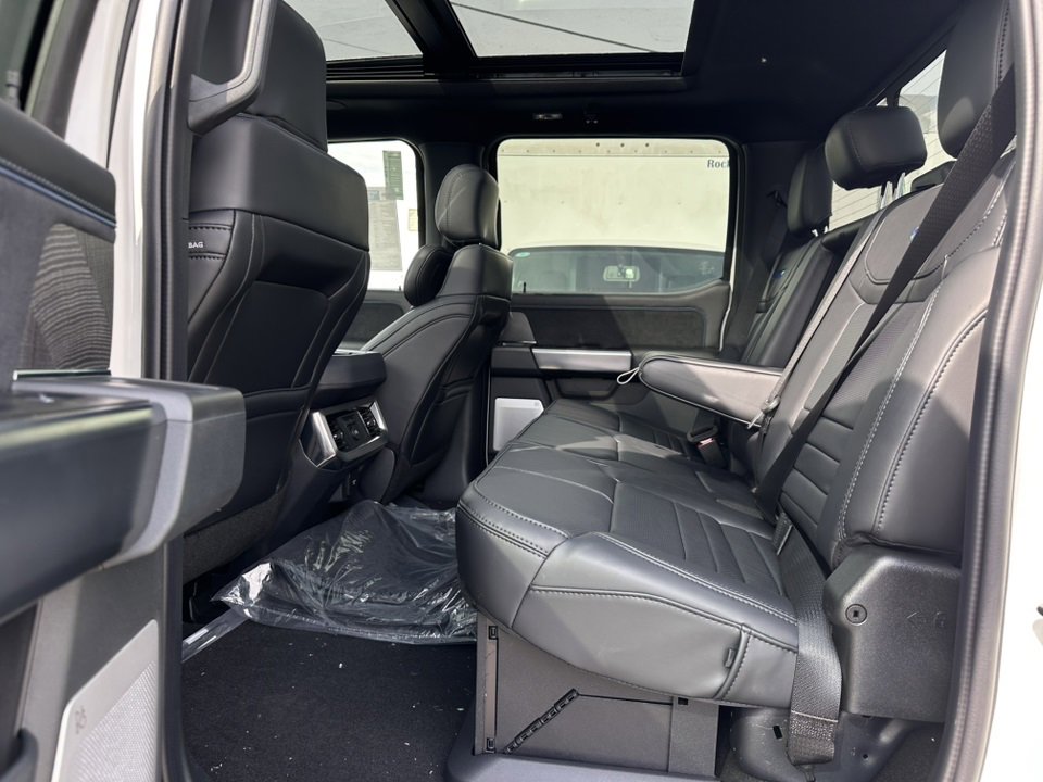 New 2025 Ford F250 Platinum image 22