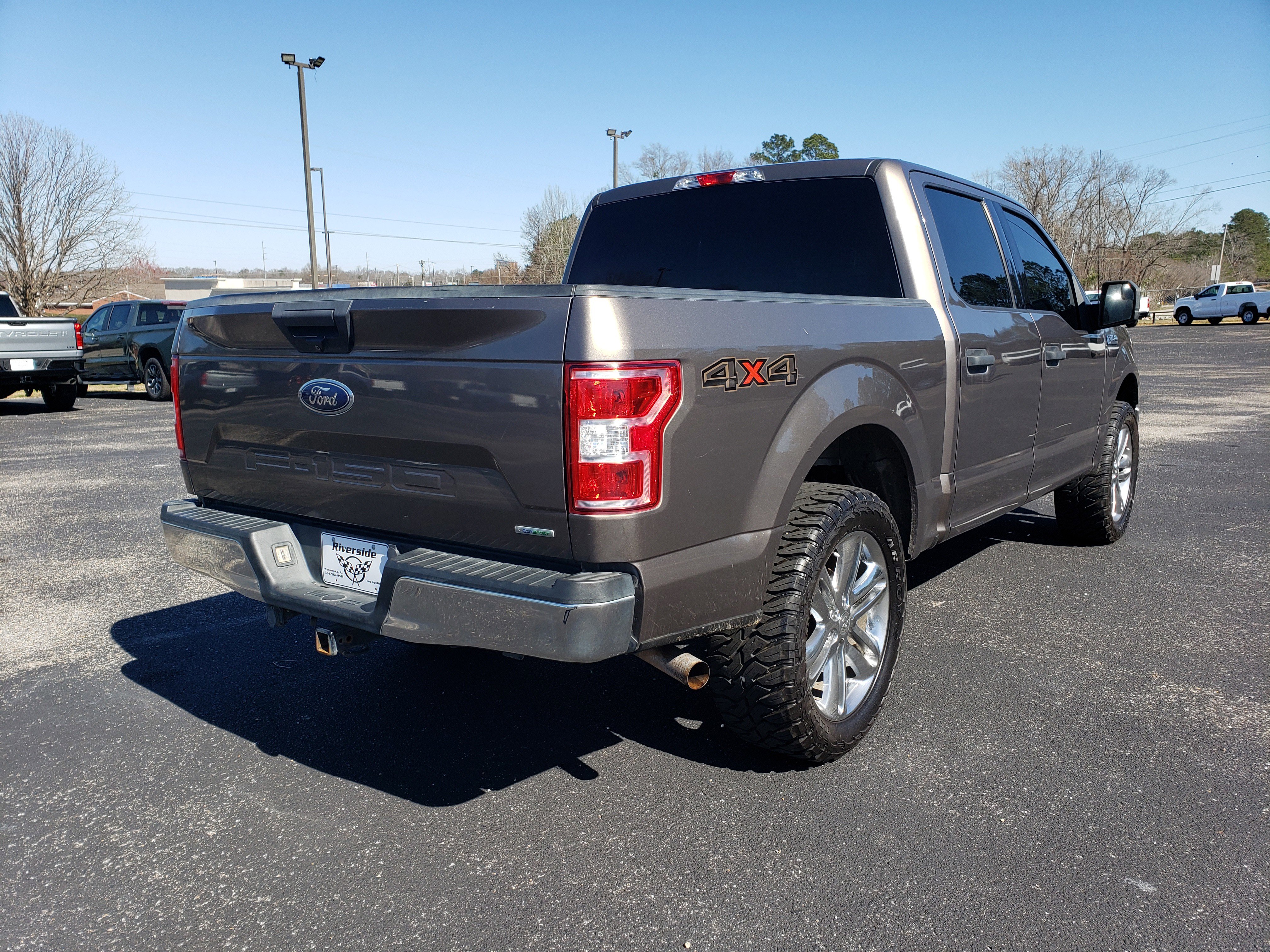 Used 2020 Ford F150 XLT w/ Equipment Group 301A Mid image 3