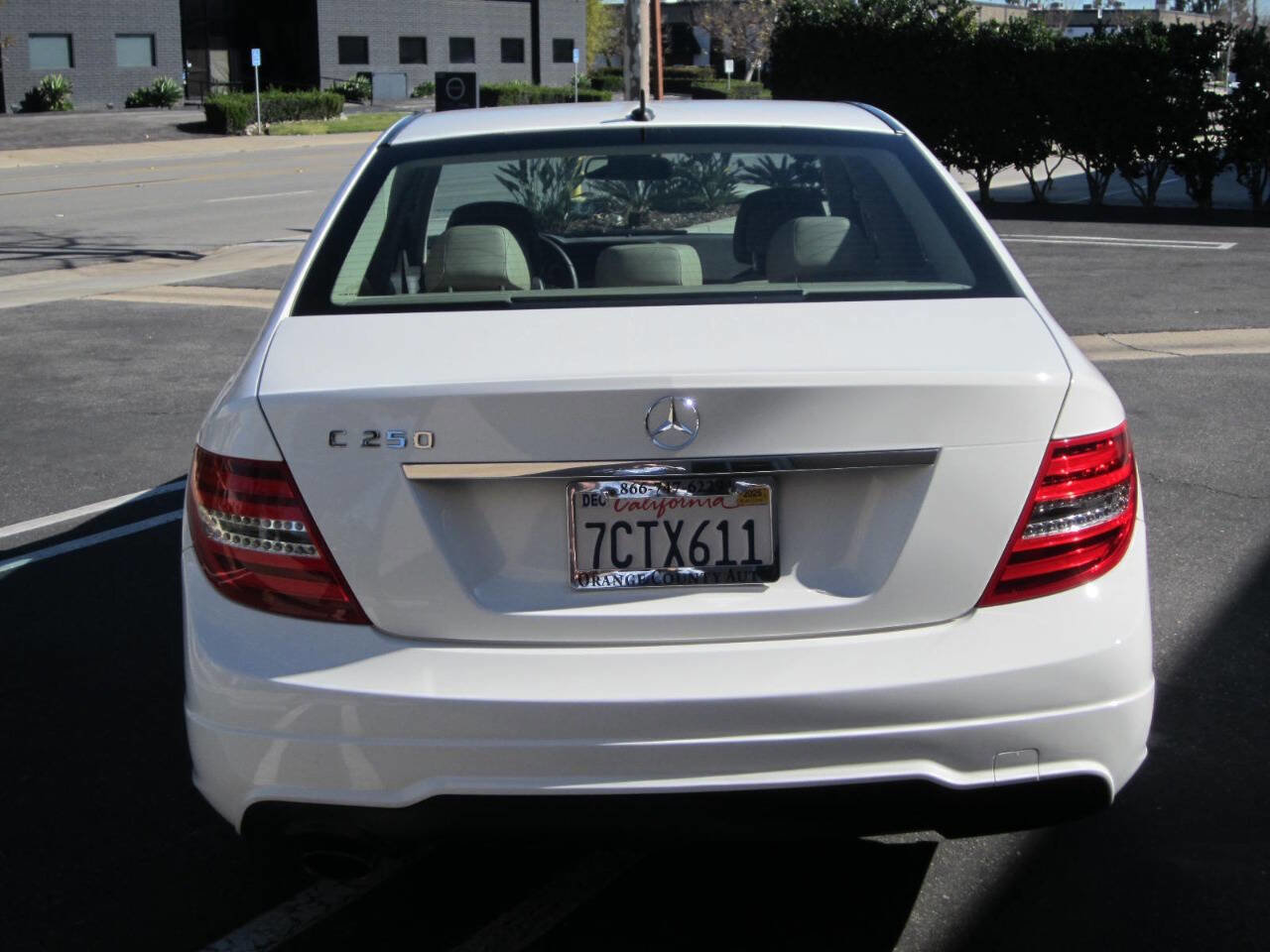 Used 2014 Mercedes-Benz C 250 C 250 Sport 4dr Sedan image 4
