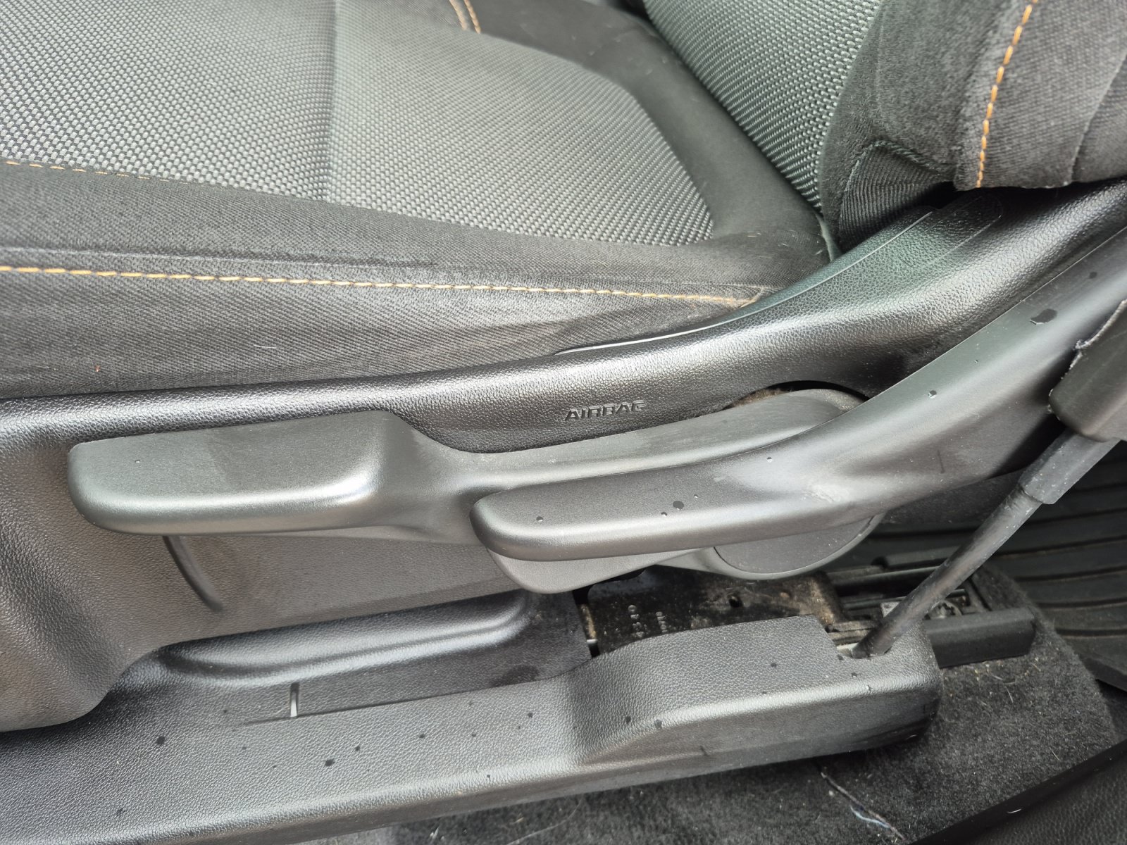 Used 2018 Chevrolet Traverse LS FWD image 13
