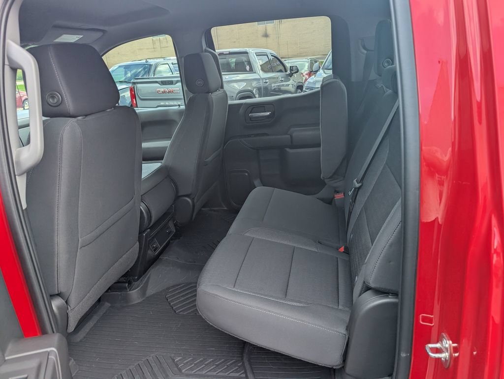 Used 2023 Chevrolet Silverado 1500 Custom AWD/4WD image 10