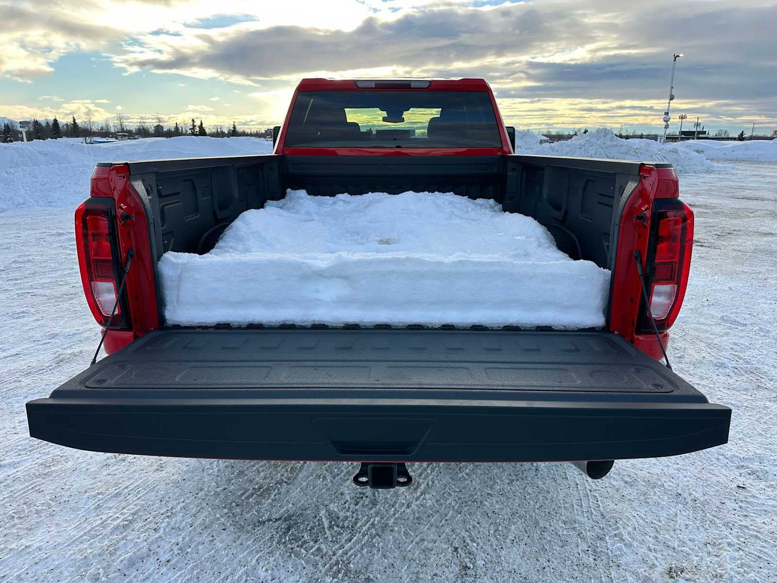 New 2026 GMC Sierra 2500 SLE image 14