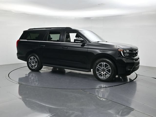Certified 2025 Ford Expedition Max Active RWD image 3