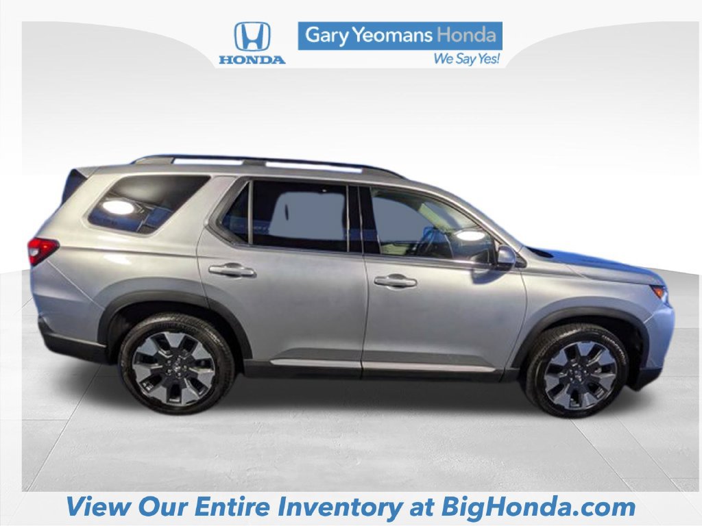 Used 2026 Honda Pilot Touring image 6