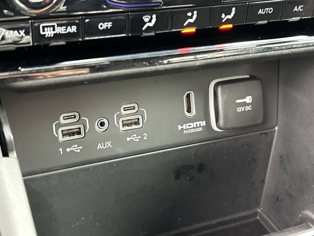 Used 2022 Jeep Grand Cherokee Trailhawk AWD/4WD image 28