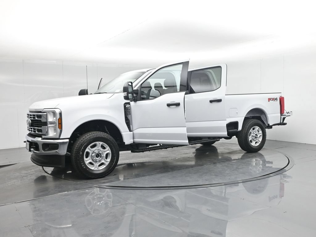 New 2026 Ford F250 XL w/ STX Appearance Package AWD/4WD image 5