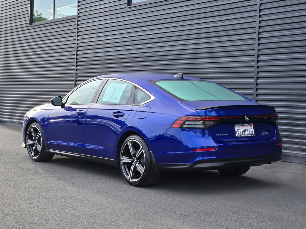 Used 2025 Honda Accord Sport image 6