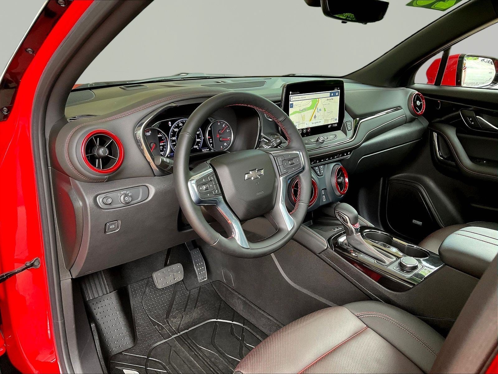 Used 2023 Chevrolet Blazer RS w/ Driver Confidence II Package FWD image 17