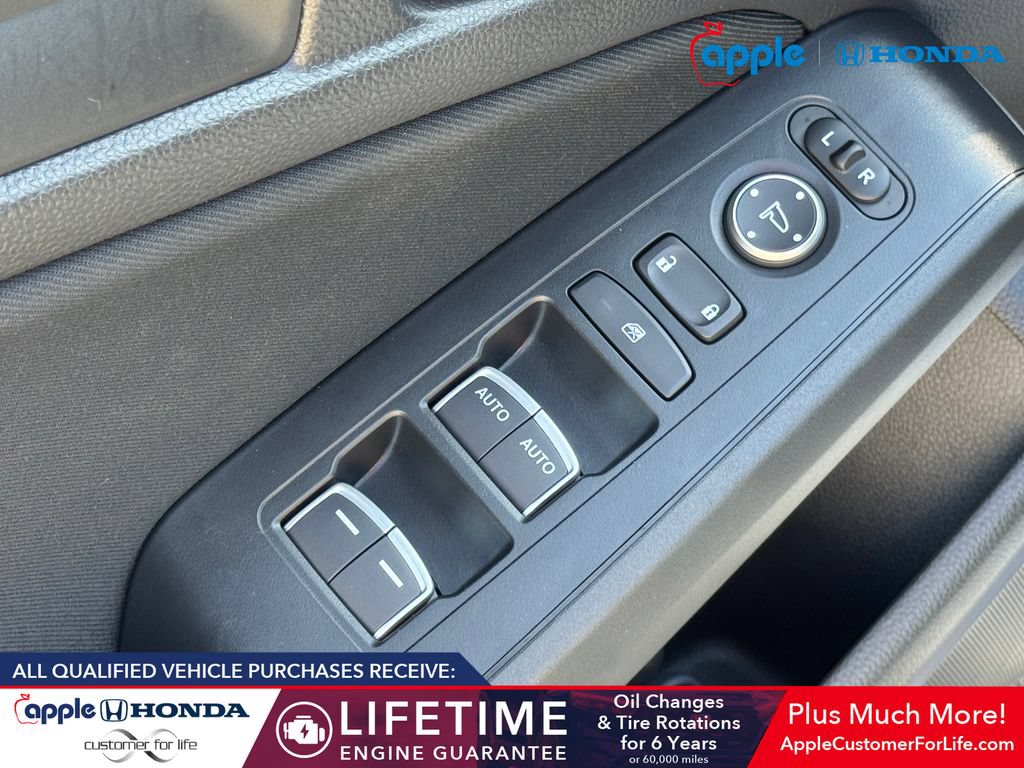 Used 2024 Honda Civic Sport image 9
