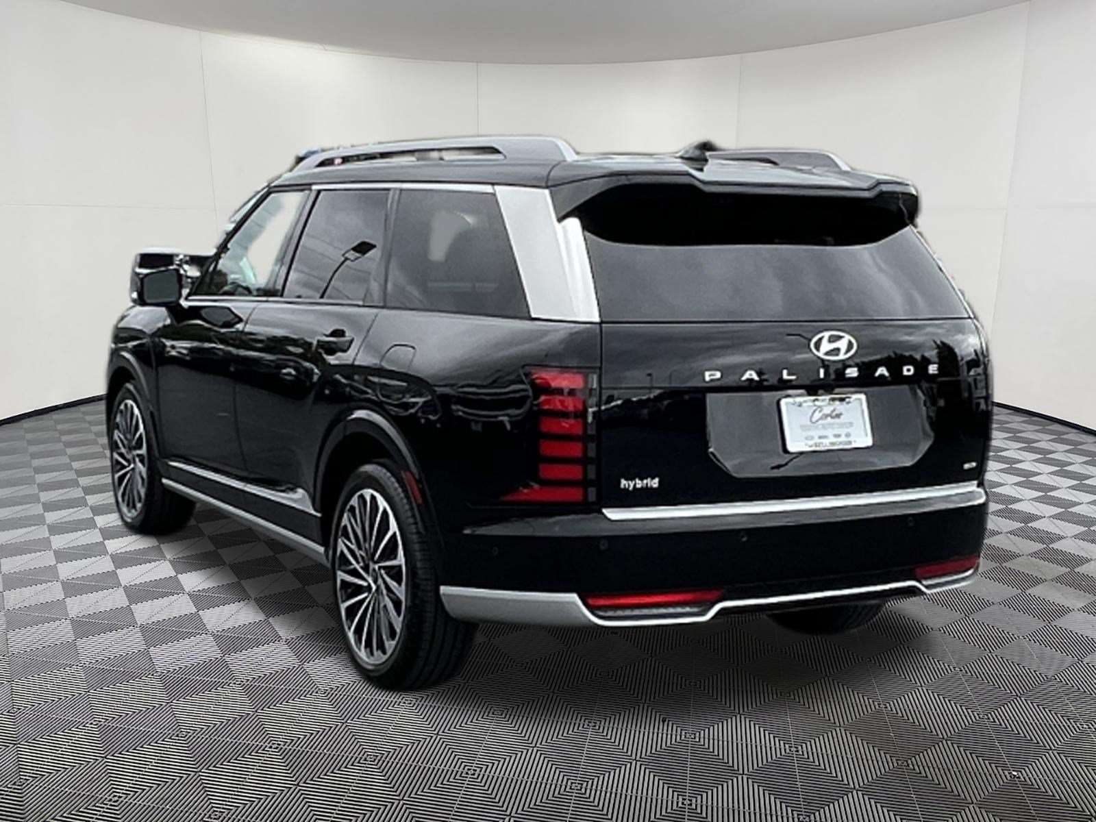 Used 2026 Hyundai Palisade Calligraphy AWD/4WD image 4