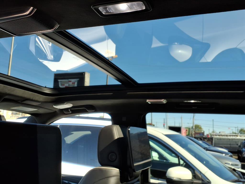 Certified 2023 Cadillac Escalade V image 17