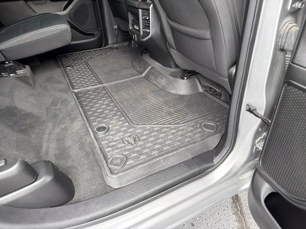Used 2022 RAM 1500 Big Horn AWD/4WD image 28