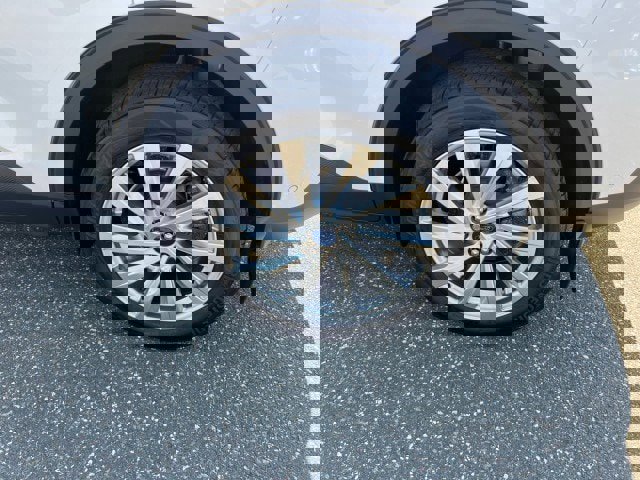 Used 2022 Ford Escape Titanium w/ Titanium Elite Package image 32