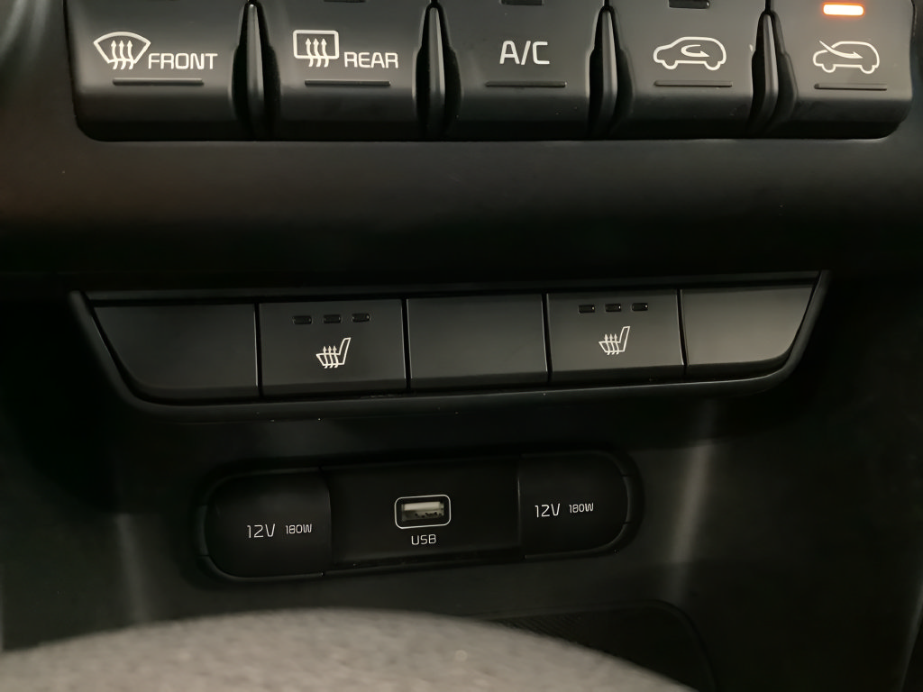 Certified 2021 Kia Sportage LX w/ LX AWD Popular Package image 16