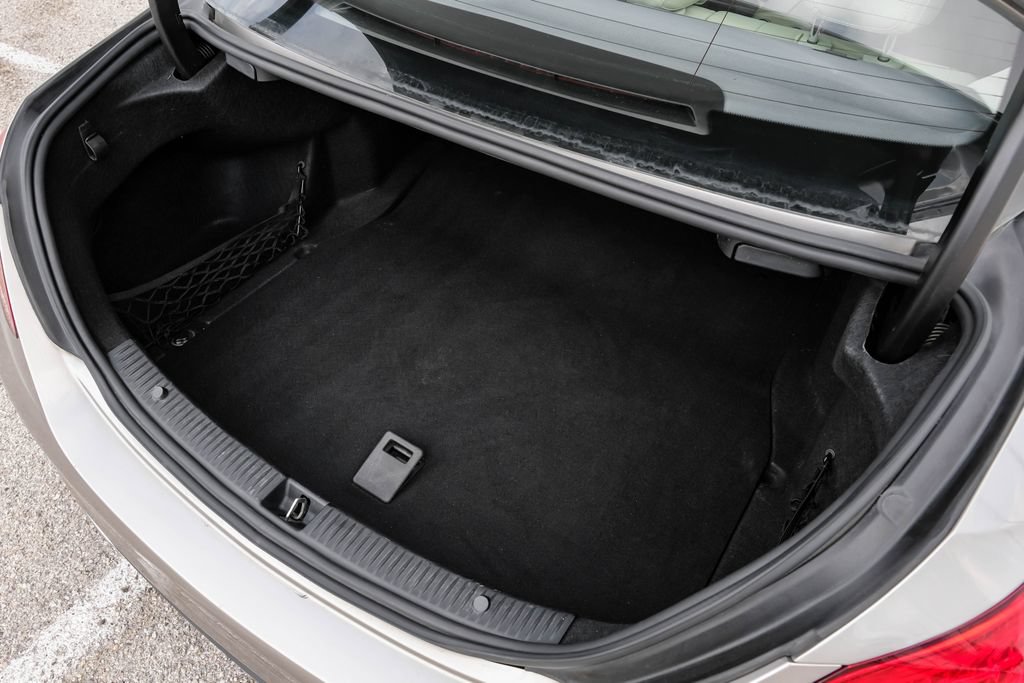 Used 2019 Mercedes-Benz C 300 Sedan image 52
