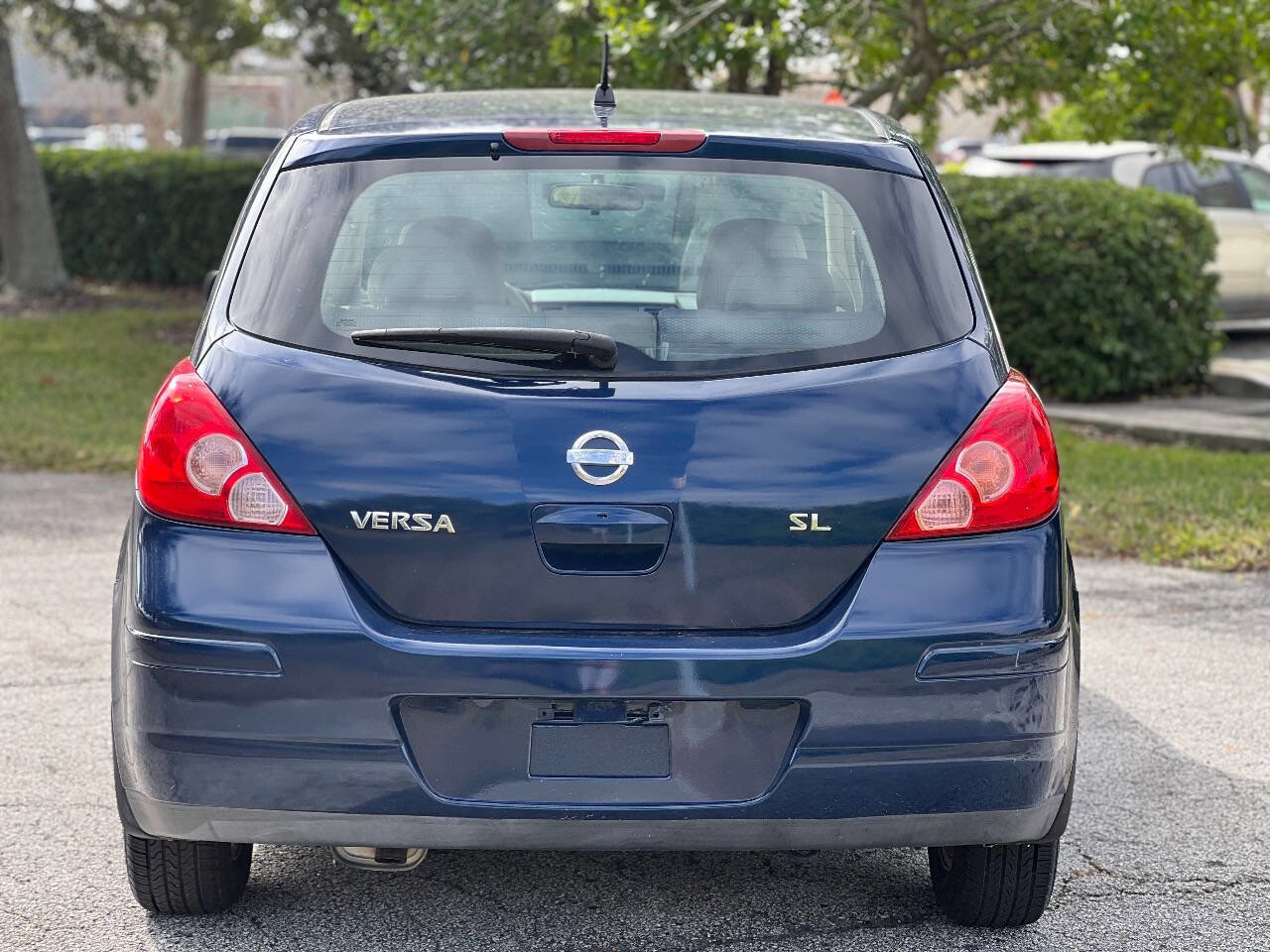 Used 2007 Nissan Versa 1.8 SL 4dr Hatchback (1.8L I4 w/ Convenience Pkg image 5