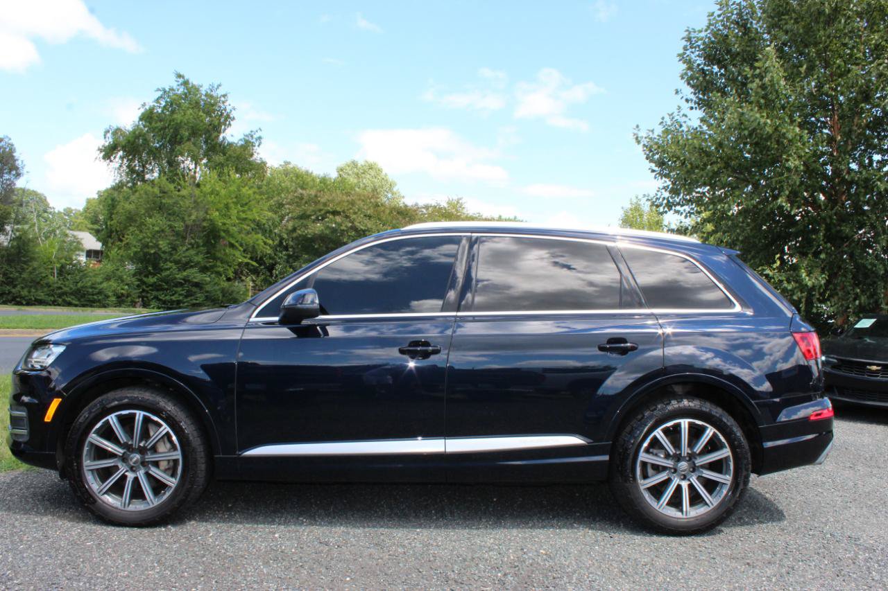 Used 2017 Audi Q7 3.0T Premium Plus AWD/4WD image 3