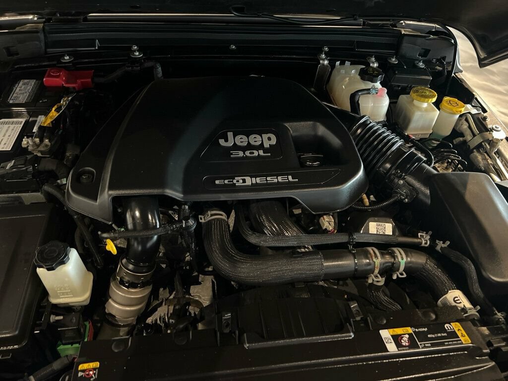 Used 2021 Jeep Gladiator Overland AWD/4WD image 26