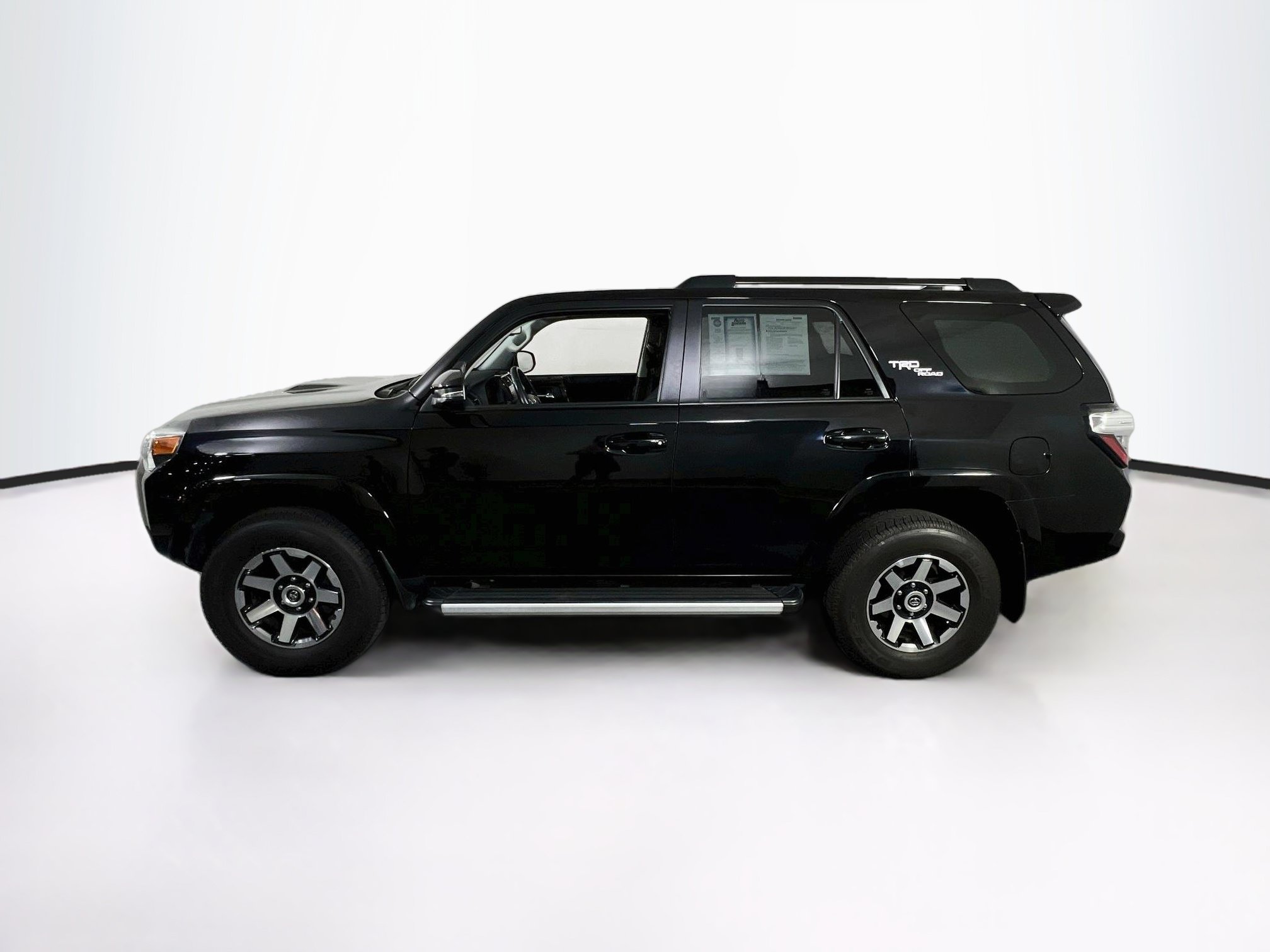 Used 2024 Toyota 4Runner TRD Off-Road Premium w/ Moonroof Package AWD/4WD image 8