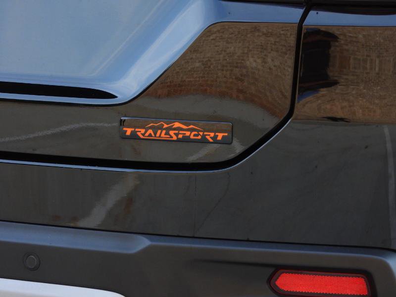 Used 2025 Honda Pilot TrailSport image 11