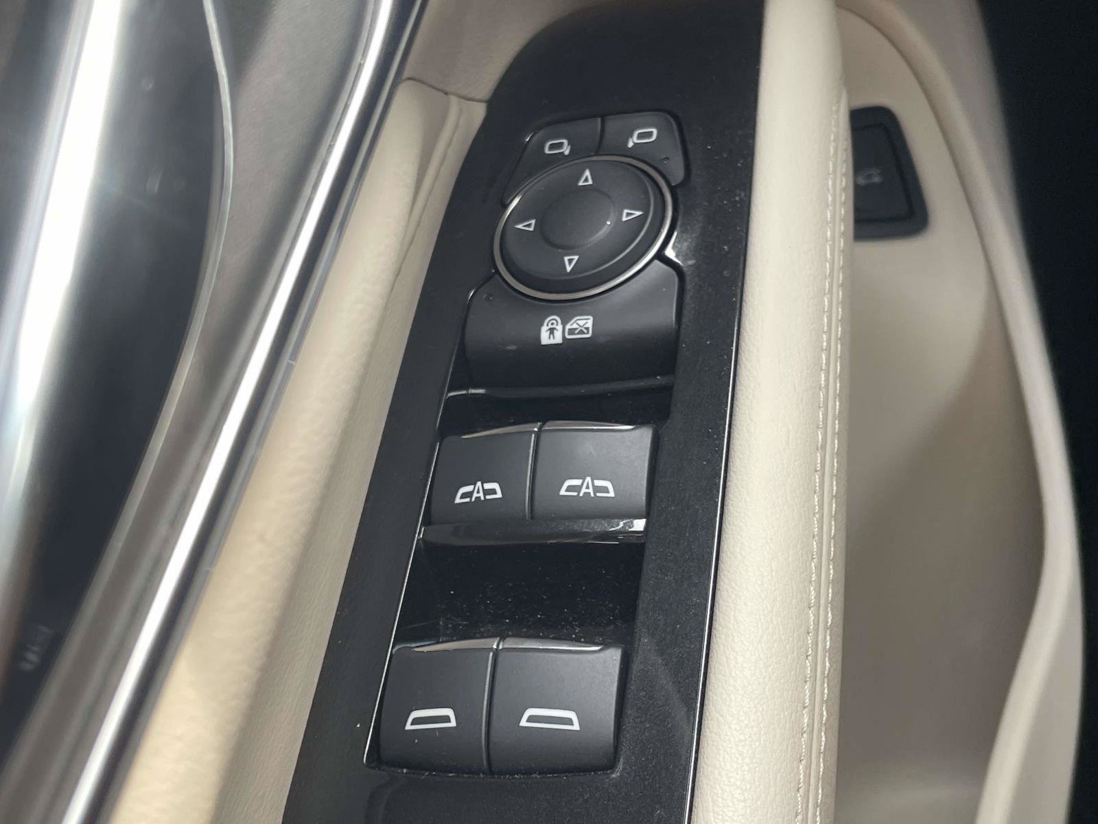 Certified 2025 Cadillac CT4 Premium Luxury AWD/4WD image 30