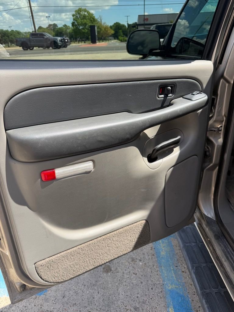 Used 2003 GMC Yukon XL SLT w/ 1SC Preferred Equipment Group image 15