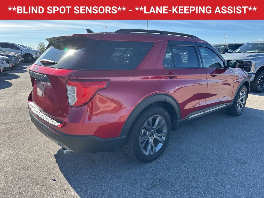 Used 2021 Ford Explorer XLT w/ Equipment Group 202A image 9